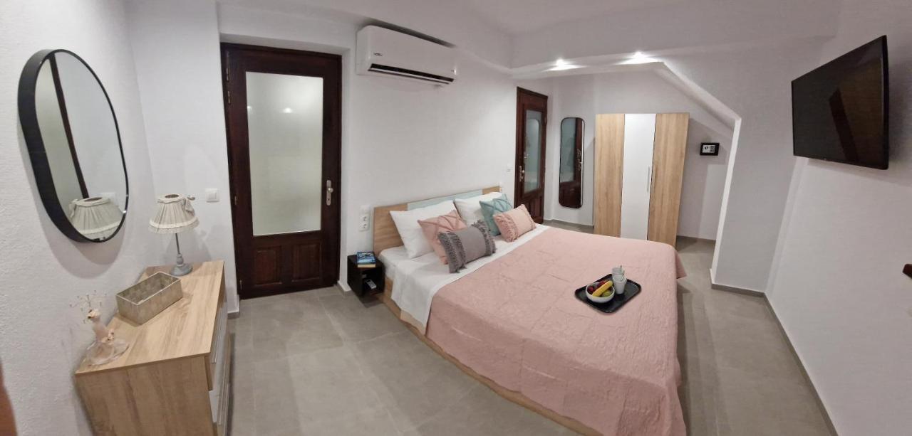Apartament Το Στενάκι Skiatos Zewnętrze zdjęcie