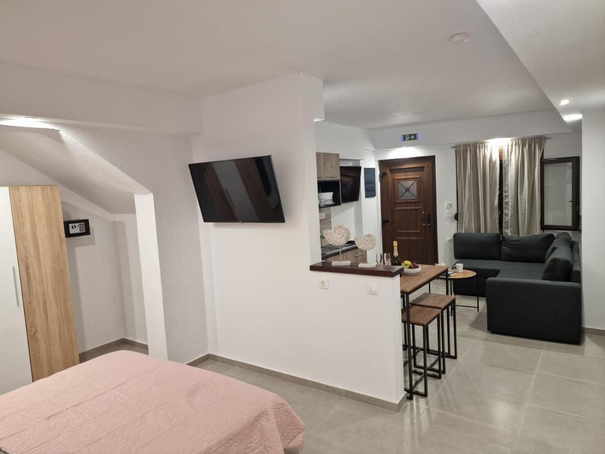 Apartament Το Στενάκι Skiatos Zewnętrze zdjęcie